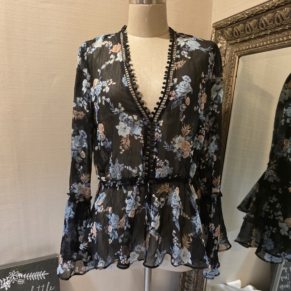 White House Black Market Black Floral Sheer Blouse. Size Med.  NWOT.